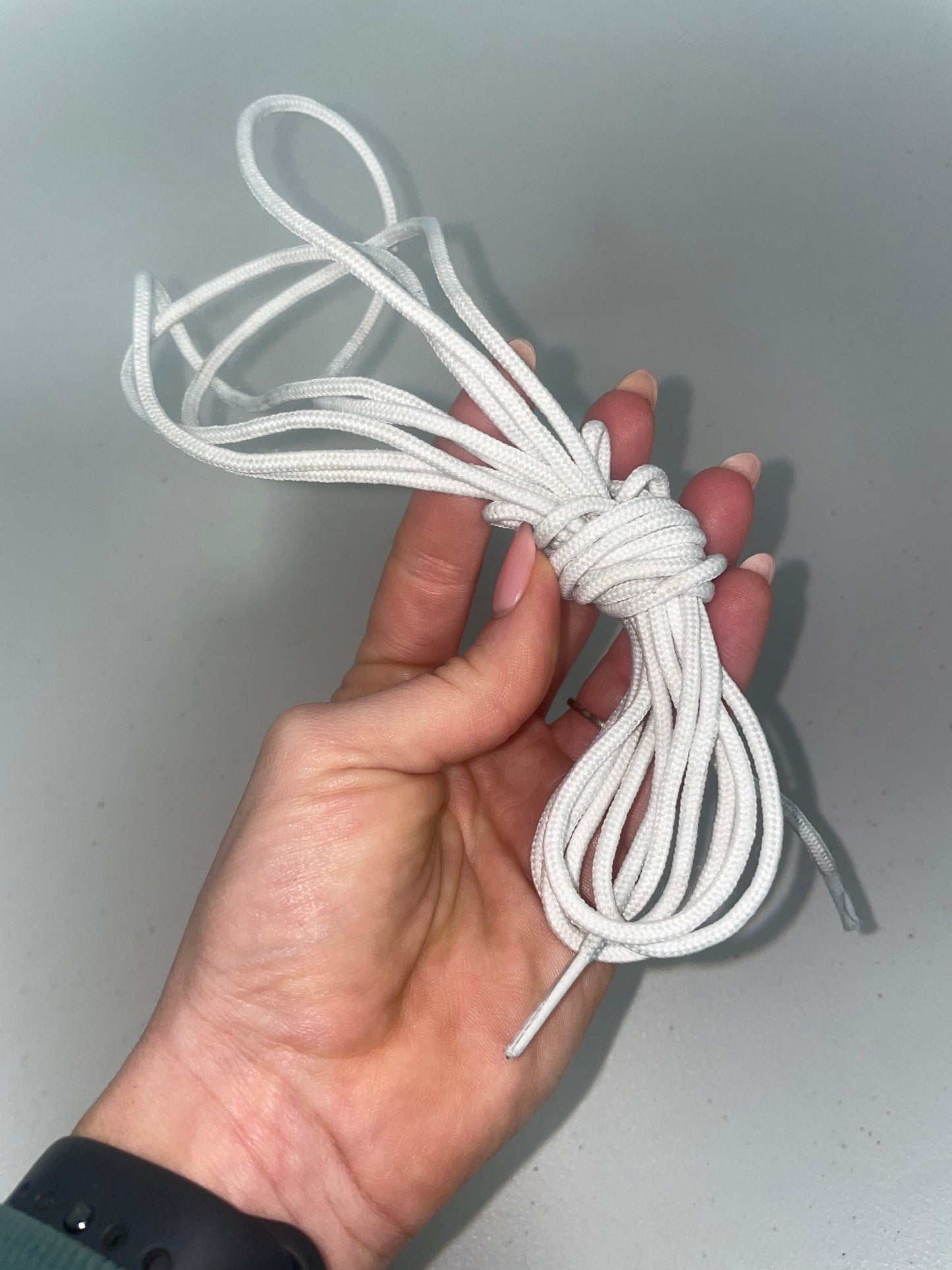 The Bróga Box (Bróga Shoes + White Laces + Toe Spacers)